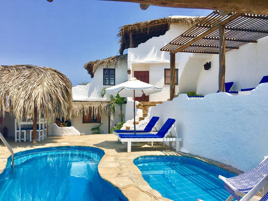 Hotel Smiling Crab Canoas de Punta Sal Exterior foto