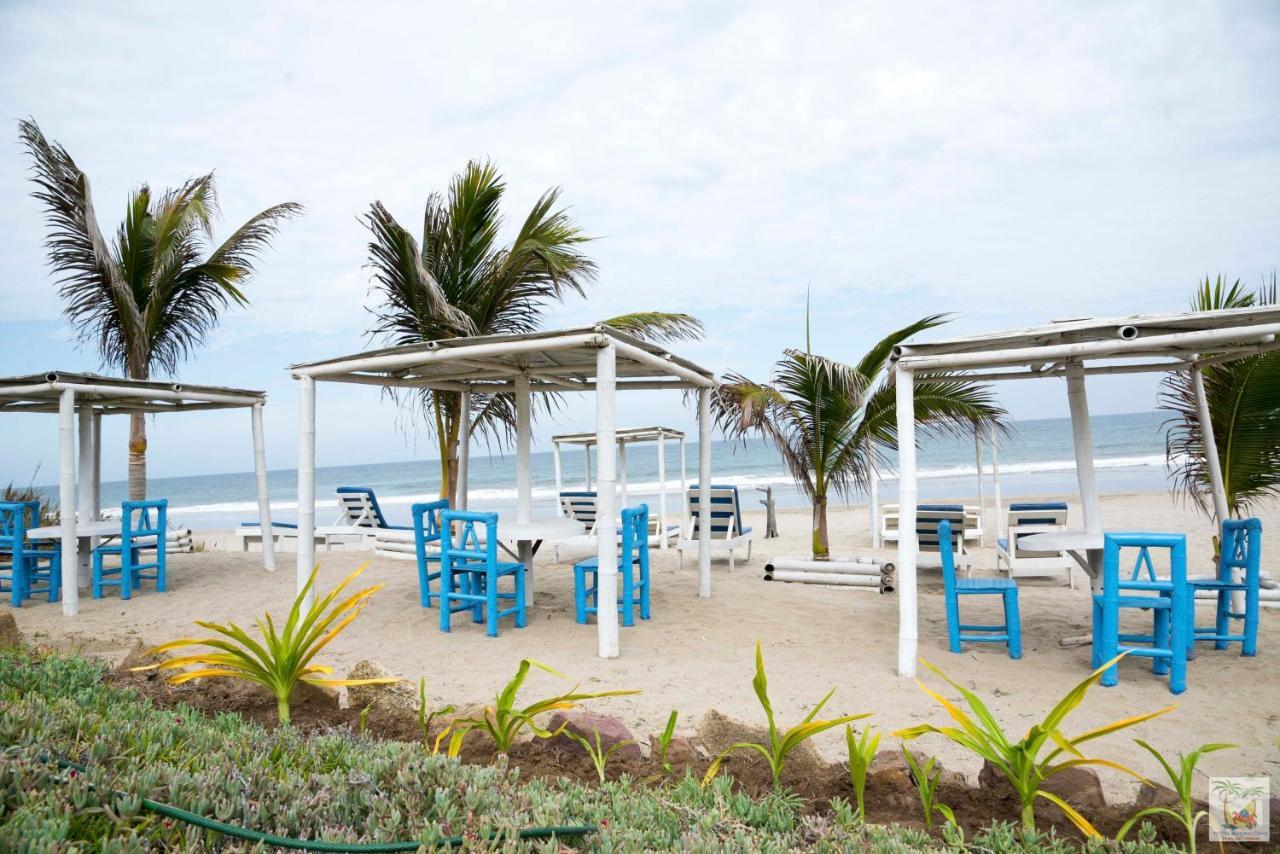 Hotel Smiling Crab Canoas de Punta Sal Exterior foto